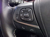 ステアリングスイッチ装備!運転しながら手元でオーディオの操作などができます。