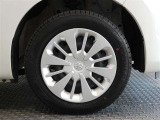 R7年式夏タイヤ165/65R14ダンロップ製です。