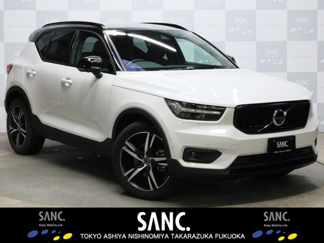 XC40 B4 AWD Rデザイン 4WD 