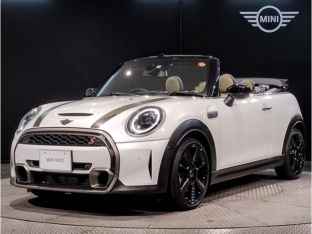 ミニコンバーチブルクーパーS レゾリュート エディション DCT