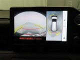 バックモニターを装備しています。車庫入れ時等に車両後方が確認出来るのでとても便利です。