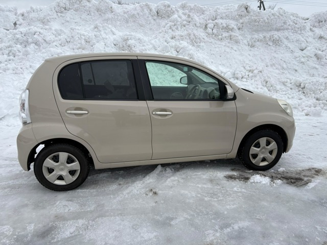 パッソ 1.0 プラスハナ 