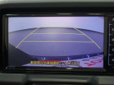 バックモニターで、後方を確認しながら安心して駐車することができます。運転初心者も熟練者も必須の機能ですよ!
