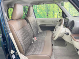 運転席シート廻りは使用感も少なく、良好な状態となっています。丁寧に使われていたことがよくわかりますね。