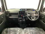 【現車確認及び来店納車のお願い】この対応は、メール等での車両状態のイメージの食い違いや、輸送中の傷でお客様にご迷惑をお掛けしない為の措置ですので、ご理解頂きますようお願い申し上げます。