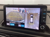 全方位モニターがついています! 車の周囲を360&deg;安全確認できるので、普段の駐車はもちろんの事、縦列駐車や幅寄せの際にも活躍してくれますよ。