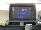 AM/FM・・Bluetooth・フルセグTVに対応,、ドライブレコーダーもナビに連動しています。