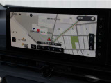 純正メモリーナビ装備です。