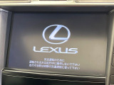 【純正ナビ】人気の純正ナビを装備しております。ナビの使いやすさはもちろん、オーディオ機能も充実!キャンプや旅行はもちろん、通勤や買い物など普段のドライブも楽しくなるはず♪