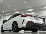 BMWを熟知したメカニックよる100項目の納車前点検☆ドイツ本国と同様の教育・訓練を受けたBMW専門メカニックが100項目にも上るポイントを徹底的にチェックいたします。