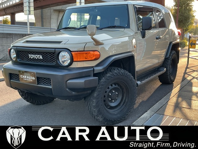 トヨタ FJクルーザー 