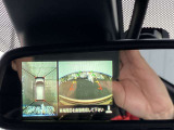 アラウンドビューモニターで空から見下ろしたような視点で、スムーズな駐車と安全確認をサポートしてくれます!運転の心強い味方です!