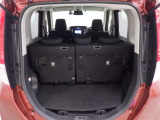 広々としたラゲージスペースを備えています。大きなものや長さのある荷物もしっかりと積み込めます。