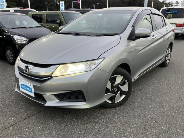 グレイス1.5 ハイブリッド LX