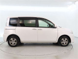 納車1カ月後には無料1カ月点検をご用意しています。車検や12カ月点検、オイル交換などのアフターメンテナンスも県内50店舗の整備工場におまかせください。