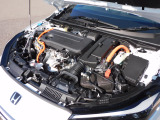 エンジンルーム・2.0L直噴エンジン&times;2モーターハイブリッドe:HEV