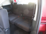 3列目シートへの乗り降りもスムーズ♪コンディションも良好です!!程よいホールド感が癖になります♪♪♪