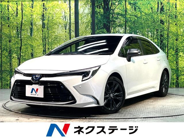 カローラ1.8 ハイブリッド W×B