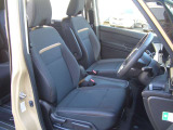 フロントシートはゆったり座れ視界もいいので運転しやすいです