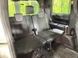 3列目シートはもちろん状態良好☆大人でもゆったりと座って頂けますので、大人数でのお出かけもラクラクです♪ご家族で、気の知れた仲間で、ドライブに行くのが楽しみですね♪