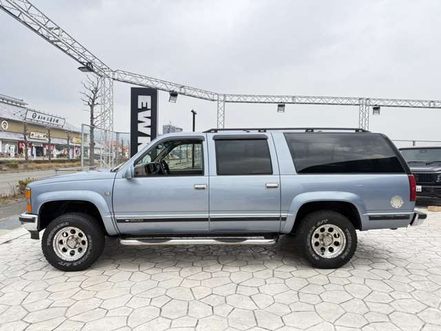 シボレー サバーバン 1500 LT 5.7 V8 4WD の中古車詳細 (走行距離不明