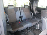 3列目シートもキレイです。