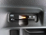 『ETC搭載』 高速利用時に便利なETCを搭載しております。高速道路での利用がスムーズになります!これで長旅も楽々♪納車時にセットアップをさせていただきますので、カードを差し込むだけでご利用いただけます。