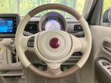 ステアリングも使用感が少なく、きれいな状態となっております♪