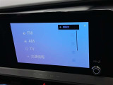 使い勝手に優れたディスプレイオーディオを搭載。スマートフォンと連携することで、ナビアプリや音楽ストリーミング、ハンズフリー通話など、普段使いの機能をそのまま車内で快適に利用できます