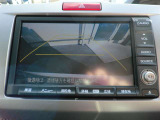 バックカメラ搭載で駐車もラクラク