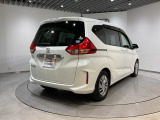 自動車保険・JAFも取り扱っております。また、お客様のご希望で保証延長(有償・一部の車種では取り扱いできません)もご準備しております。