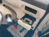 運転席にもドリンクホルダーがついてます!