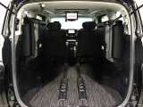 ミニバン最大級のスペース!ご家族、お友達とのキャンプやバーベキューほか、お仕事でも十分な容量が有ります!