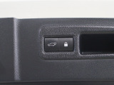 【パワーテールゲート】テールゲートのスイッチやスマートキーから自動で開閉操作することができます!