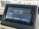 ホンダ純正ナビなのでダッシュボードにスッキリと収まっています。土地勘の無い所でも道に迷わず安心ですね!。AVも色々視聴でるのでドライブも楽しくなりますよ!