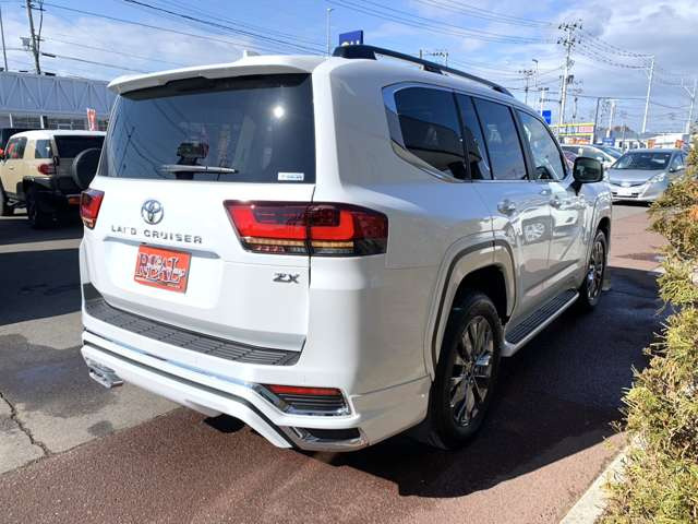 トヨタ ランドクルーザー300 3.3 ZX ディーゼル 4WD の中古車詳細