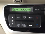 【オートエアコン】汗ばむ夏・ジメジメする梅雨時・冷え冷えする冬も快適☆♪ 簡単操作で、春夏秋冬 一年中快適です♪お好みの温度をセットするだけで、エアコンの風量などを自動でコントロールします♪☆