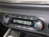 【オートエアコン】お好みの温度に設定して頂くと、車内の温度を自動調整♪快適にクルマの中を過ごして頂けます。