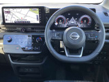 セレナの運転席周りの画像です。興味がわいて来ませんか?ゆっくり、じっくりご覧下さい。
