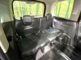 3列目シートはもちろん状態良好☆大人でもゆったりと座って頂けますので、大人数でのお出かけもラクラクです♪ご家族で、気の知れた仲間で、ドライブに行くのが楽しみですね♪