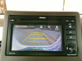 後方確認はバックカメラにお任せ♪後退時に便利で、駐車が楽になります♪