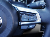 前走車両の速度に合せて、自車の速度を調整できる「MRCC(マツダレーダークルーズコントロール)」を装備しています。