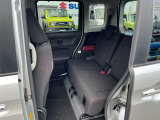 後部座席も当然、綺麗・清潔に仕上げております!