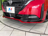 【NISMOエアロ】人気のNISMOエアロを装備!クルマの外観がよりスタイリッシュになり、街中で存在感あふれる1台に♪将来買い替える時にもリセールに影響しやすく、価値ある人気の装備です!