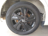 ホンダ純正のアルミホイールが装備されています。