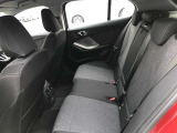【エアバック】BMWのエアバックやその他の安全装備は、互いに補完しあう事で徹底した安全性を貫きます。万一の事故の際にそれぞれ最適な保護を提供してくれます!