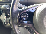 ステリモ、指先ひとつでオーディオ操作なども可能なステアリングリモコンスイッチ!!安全運転にも寄与します。