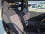 運転席レカロシート、助手席スパルコシート