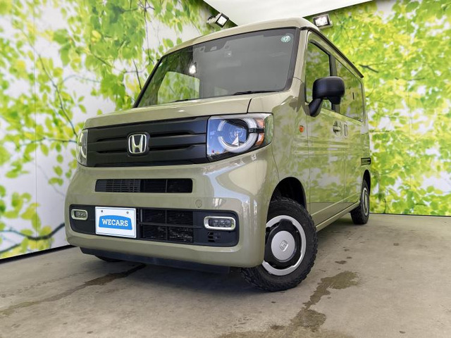 N-VAN+スタイル ファン ターボ  4WD
