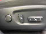 【パワーシート】スイッチ一つで簡単にシートの微調整が可能!電動だから力もいりません!快適なシートポジションにセットして、快適なドライブをお楽しみください。